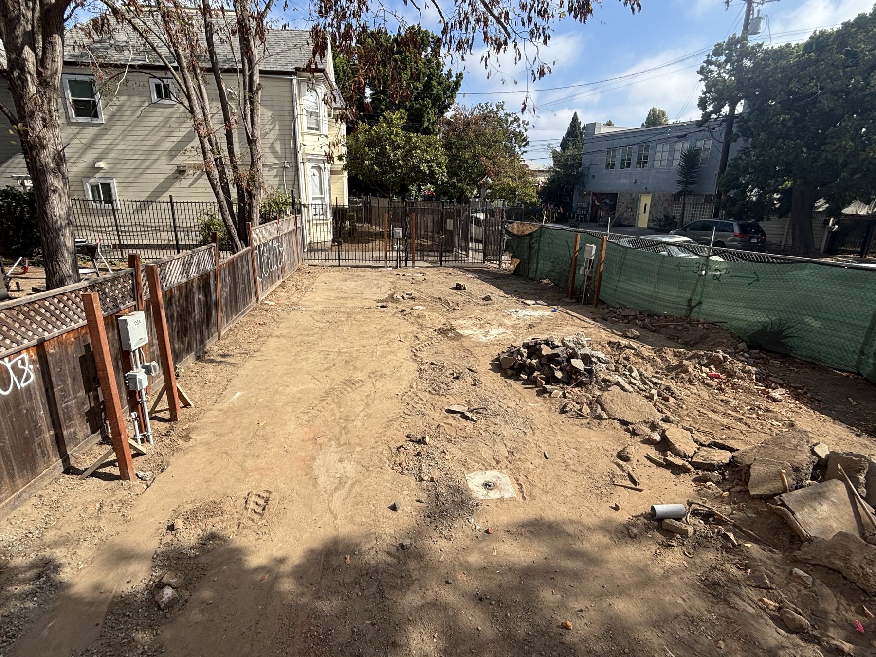 A West Oakland site under construction